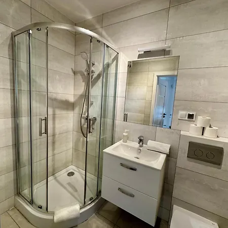 Jtb Nautica 4* שצ'צ'ין